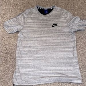 Nike T Shirt